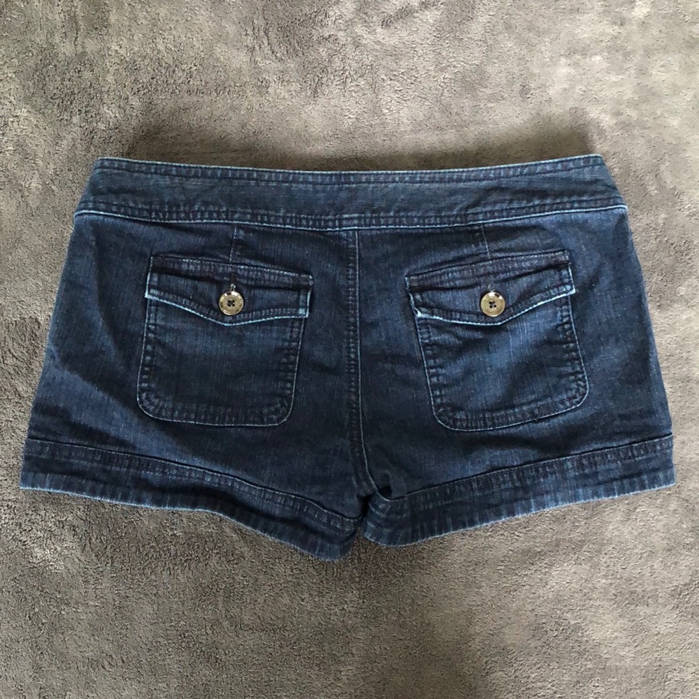 Express shorts - Picture 2 of 2